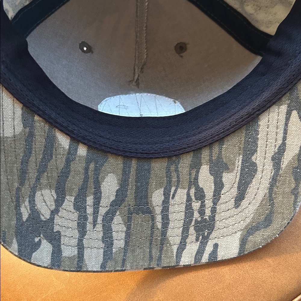 Morgan Wallen camo hat - Picture 4 of 5